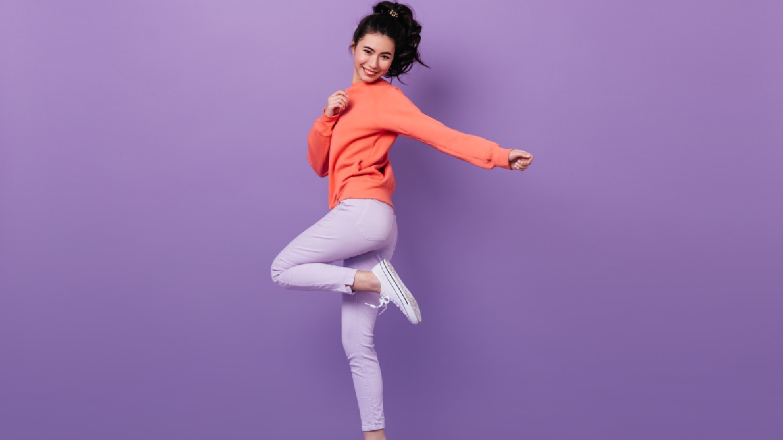 Saltos laterales para adelgazar: ventajas, cómo hacerlo y variaciones