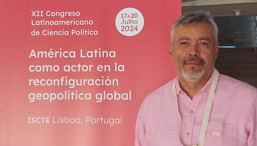 El profesor César Ramírez presenta una investigación en el Congreso de Ciencia Política de Lisboa El profesor César Ramírez presenta una investigación en el Congreso de Ciencia Política de Lisboa