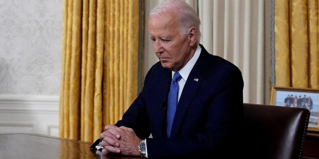Biden propone reformas a la Corte Suprema en medio de un contexto político dividido