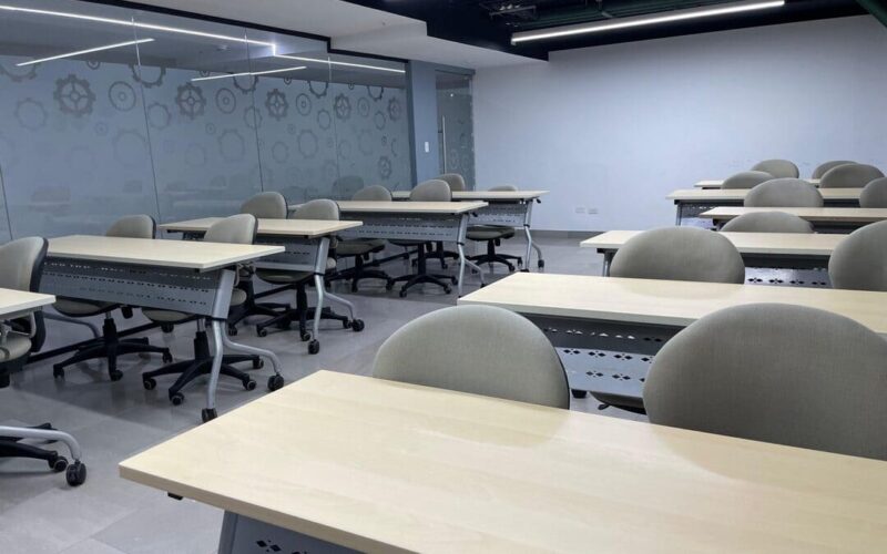 ¿Dónde alquilar salones de capacitación para eventos empresariales en Panamá?